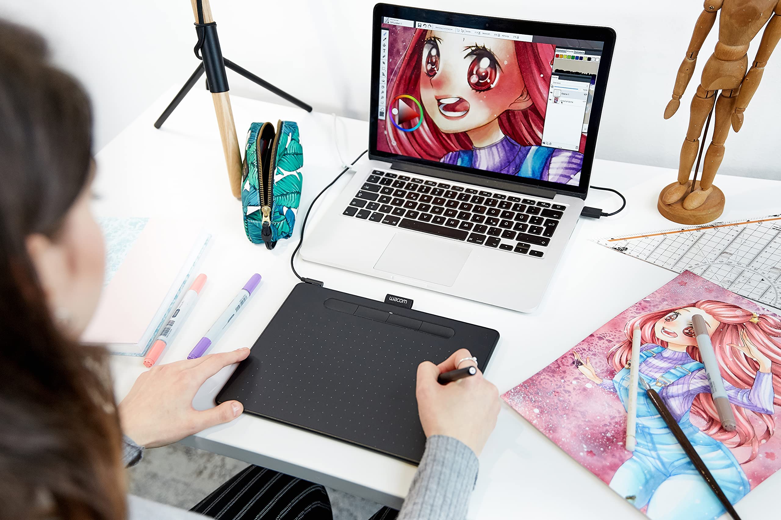 wacom-intuos-m-stifttablett-schwarz-mit-pen-4k-bluetooth-frei image 2